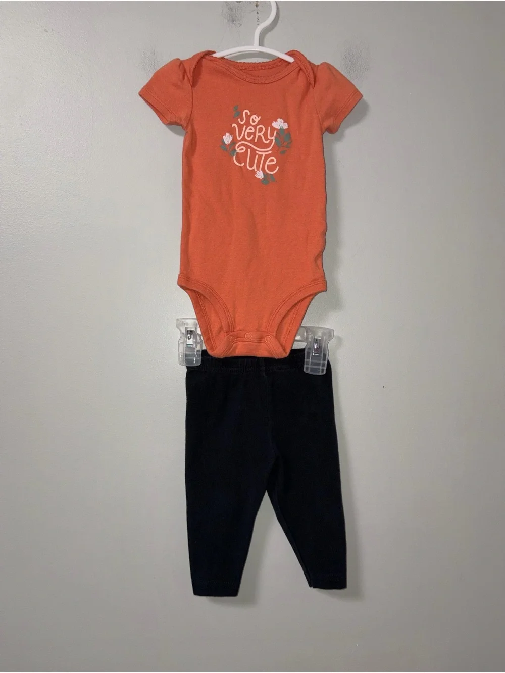 Carters Orange Black Body Suit Pants Set So Very Cute Floral Graphic 6M